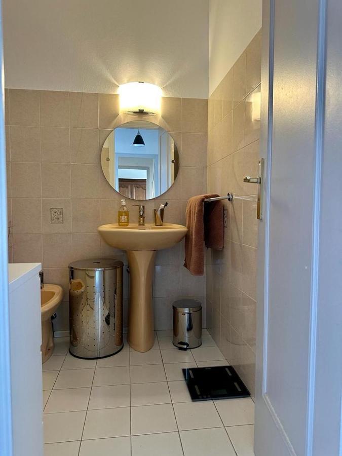 Bel Appartement Avec Vue Mer Villeneuve-Loubet Bagian luar foto
