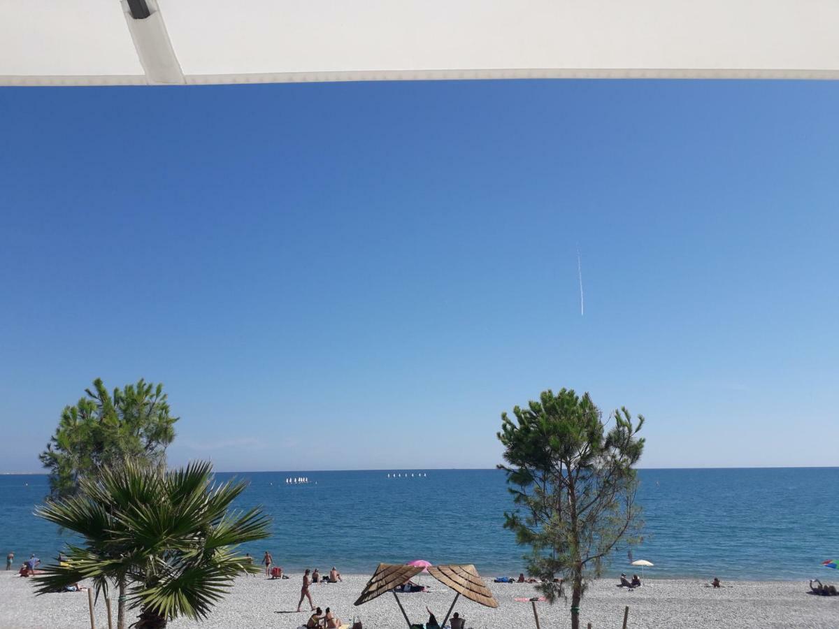 Bel Appartement Avec Vue Mer Villeneuve-Loubet Bagian luar foto